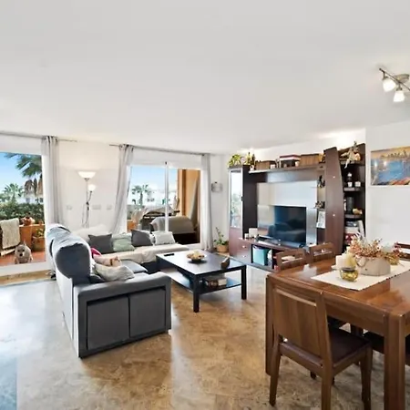 Apartment Luxury Apartament Sea View *